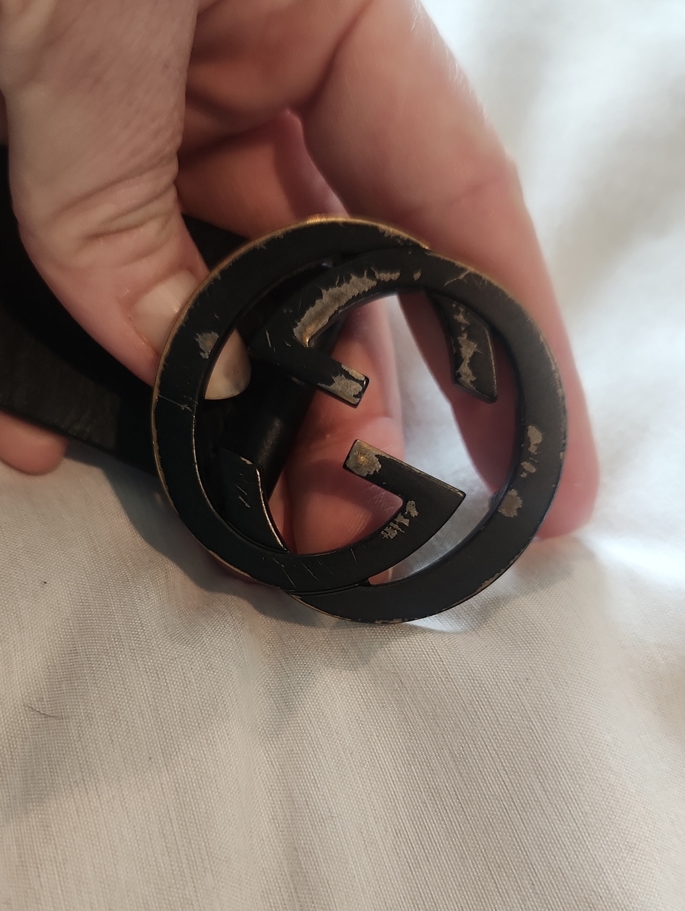 Black Leather Belt with Interlocking G Buckle - Picture 3 of 6